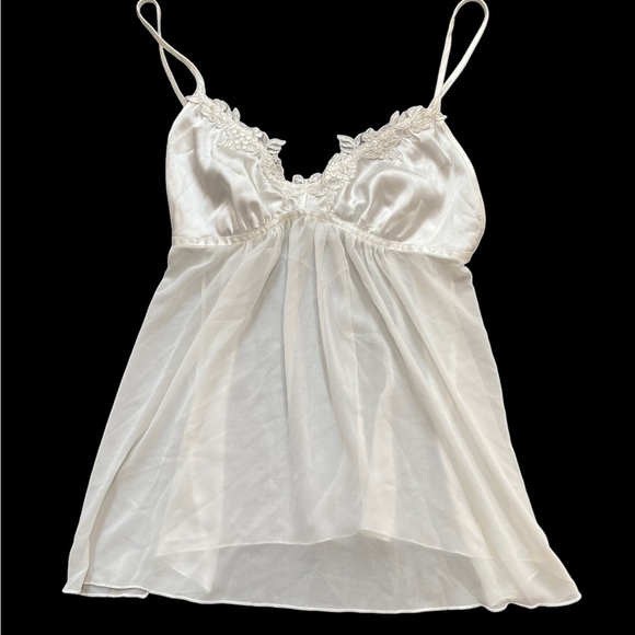 Beautiful Bridal chemise and Robe Set White Lace Beaded Size Medium NWOT - Picture 2 of 11